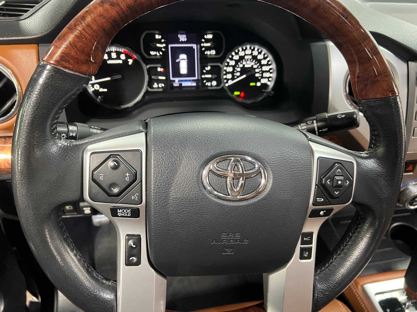 Thumbnail: 2019 Toyota Tundra - 4