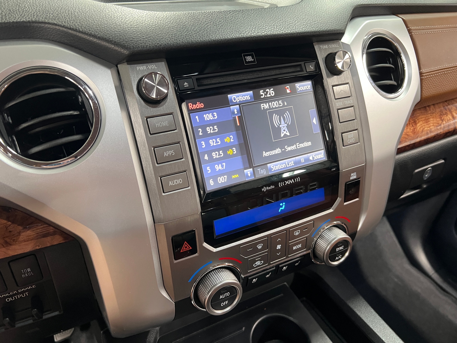 Thumbnail: 2019 Toyota Tundra - 3