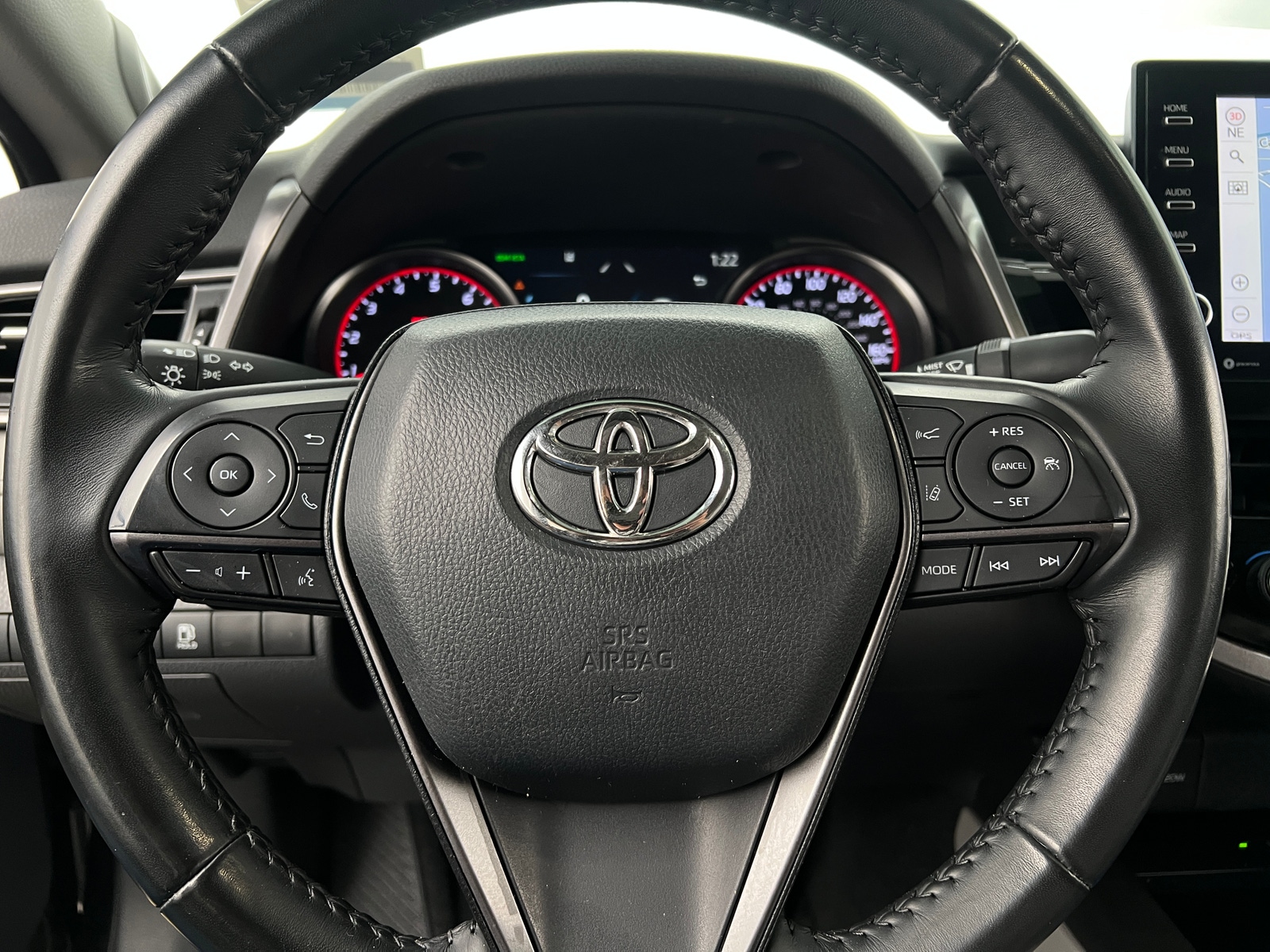 Thumbnail: 2023 Toyota Camry - 4