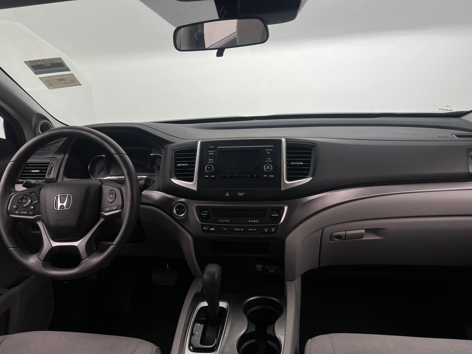 Thumbnail: 2019 Honda Pilot - 3