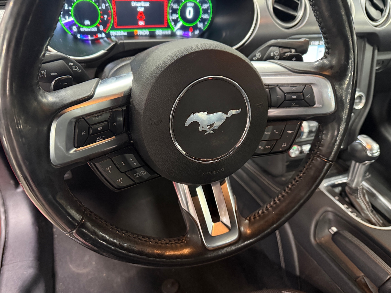 Thumbnail: 2019 Ford Mustang - 4