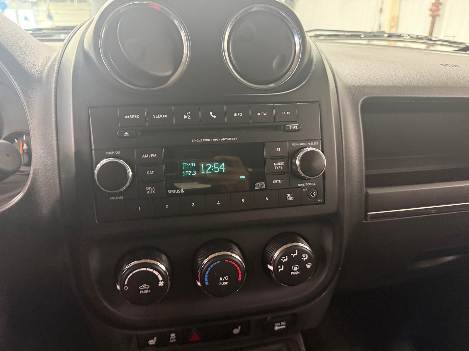 Thumbnail: 2017 Jeep Patriot - 4