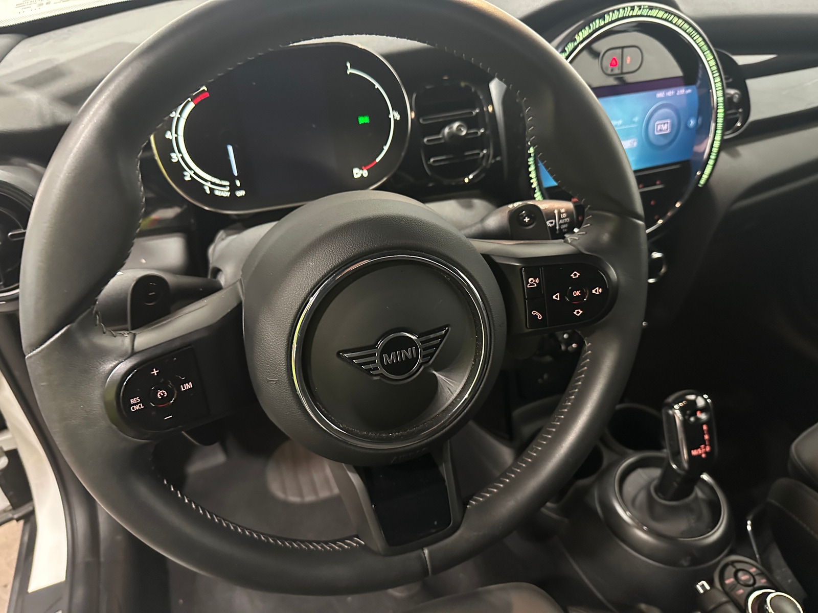 Thumbnail: 2024 MINI Cooper Convertible - 4