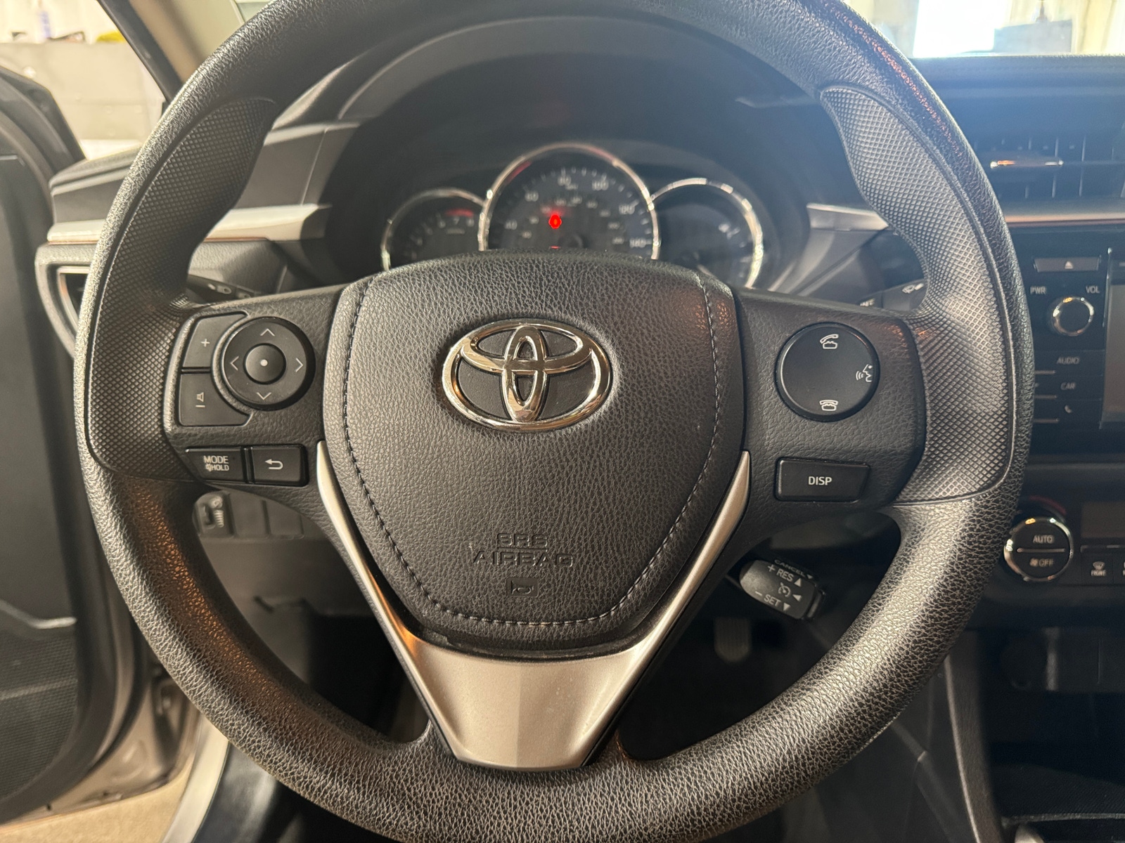 Thumbnail: 2015 Toyota Corolla - 5