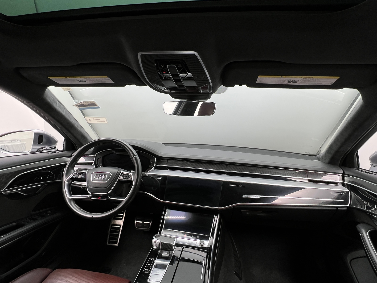 Thumbnail: 2020 Audi S8 - 2