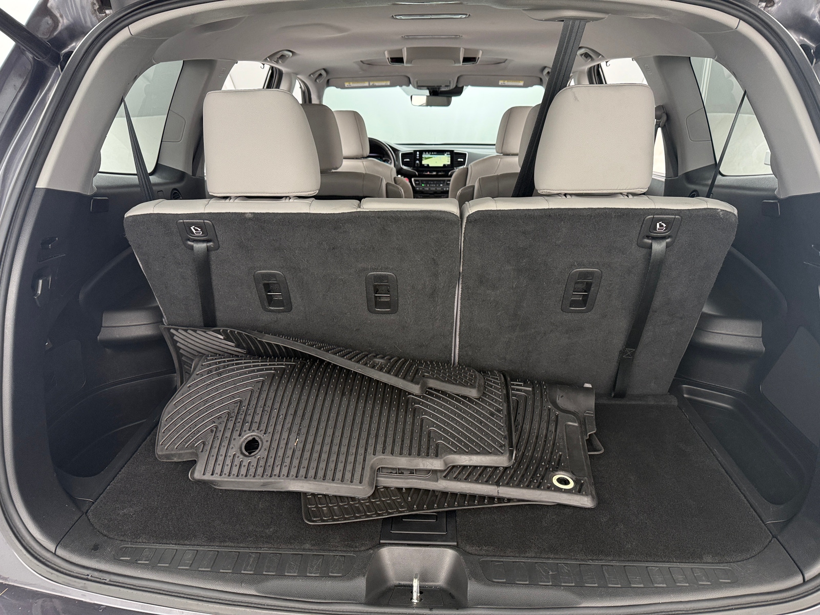 Thumbnail: 2019 Honda Pilot - 6