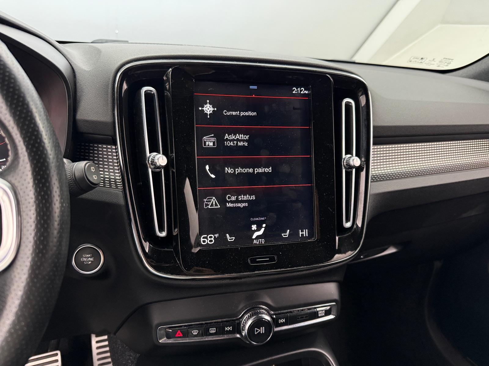 Thumbnail: 2019 Volvo XC40 - 3