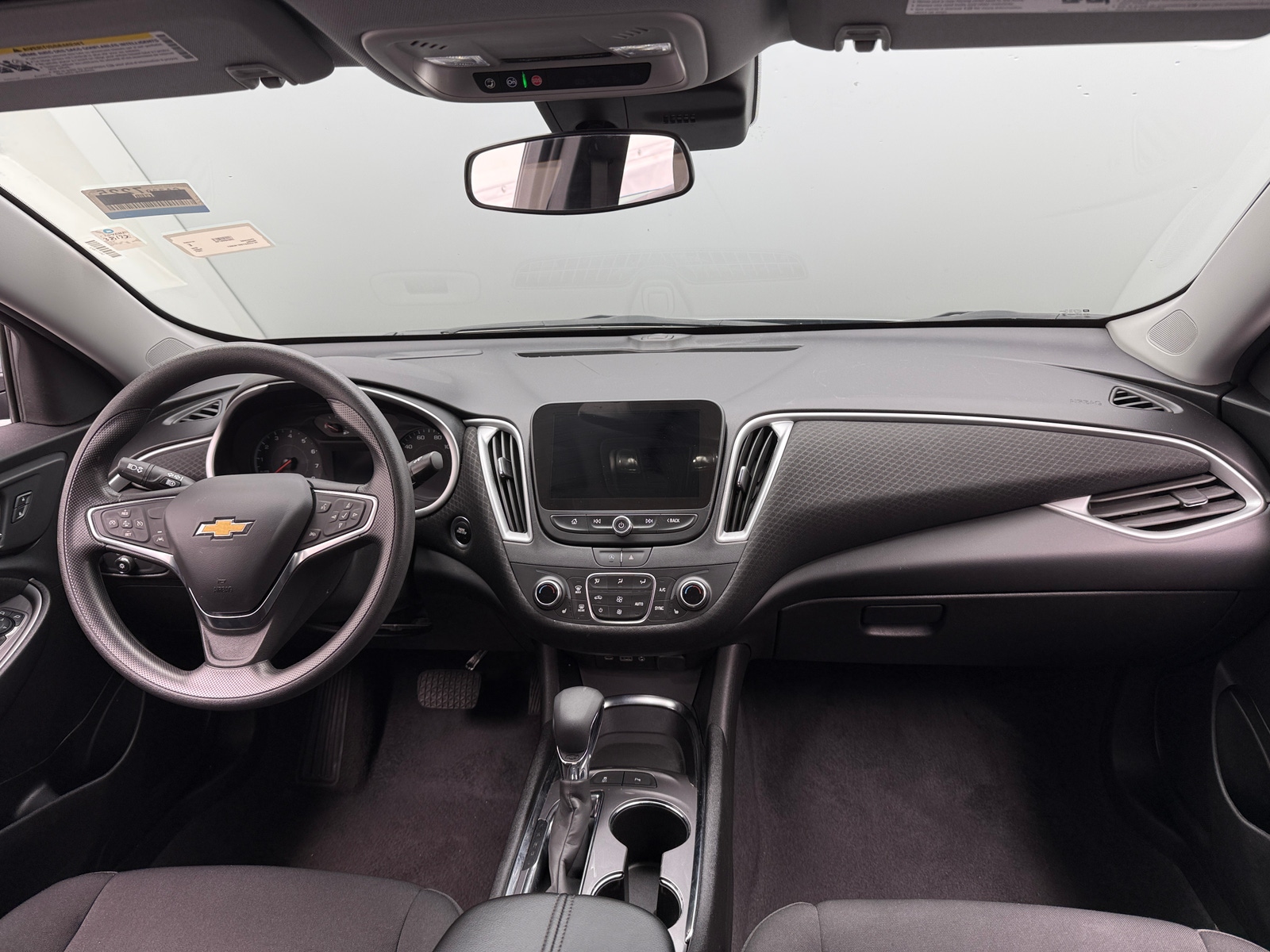 Thumbnail: 2024 Chevrolet Malibu - 3