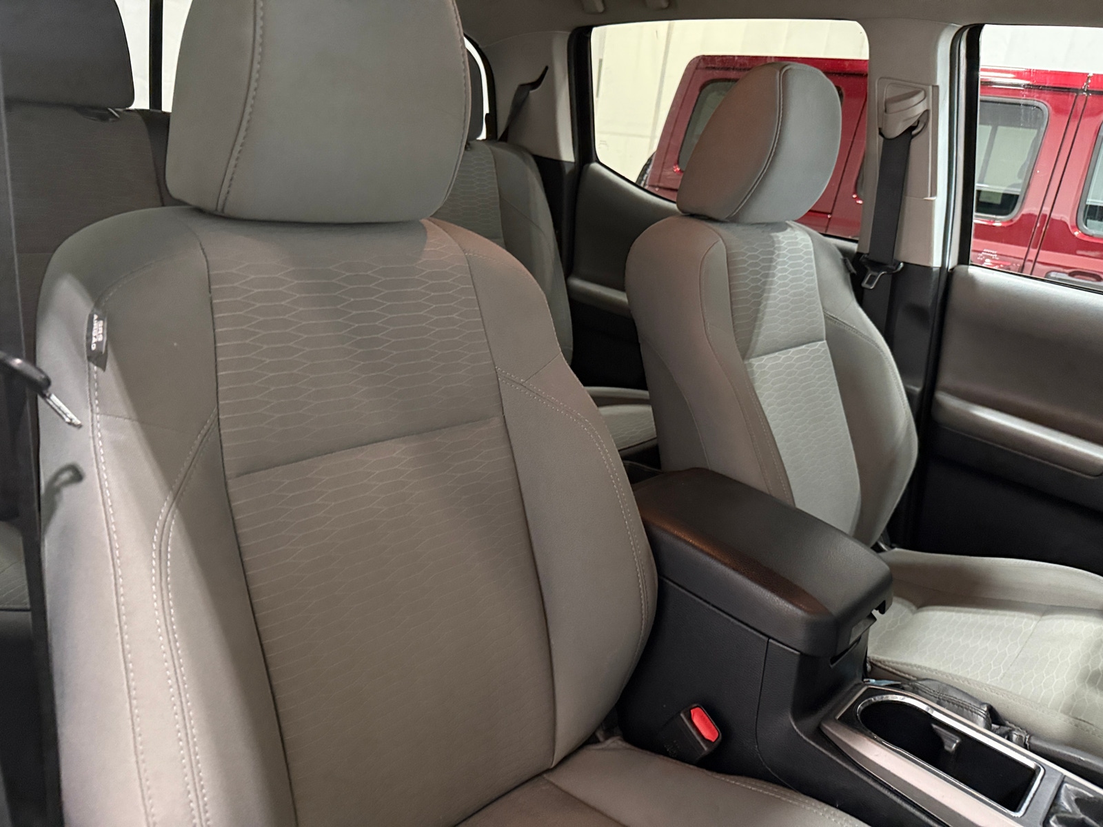 Thumbnail: 2019 Toyota Tacoma - 2