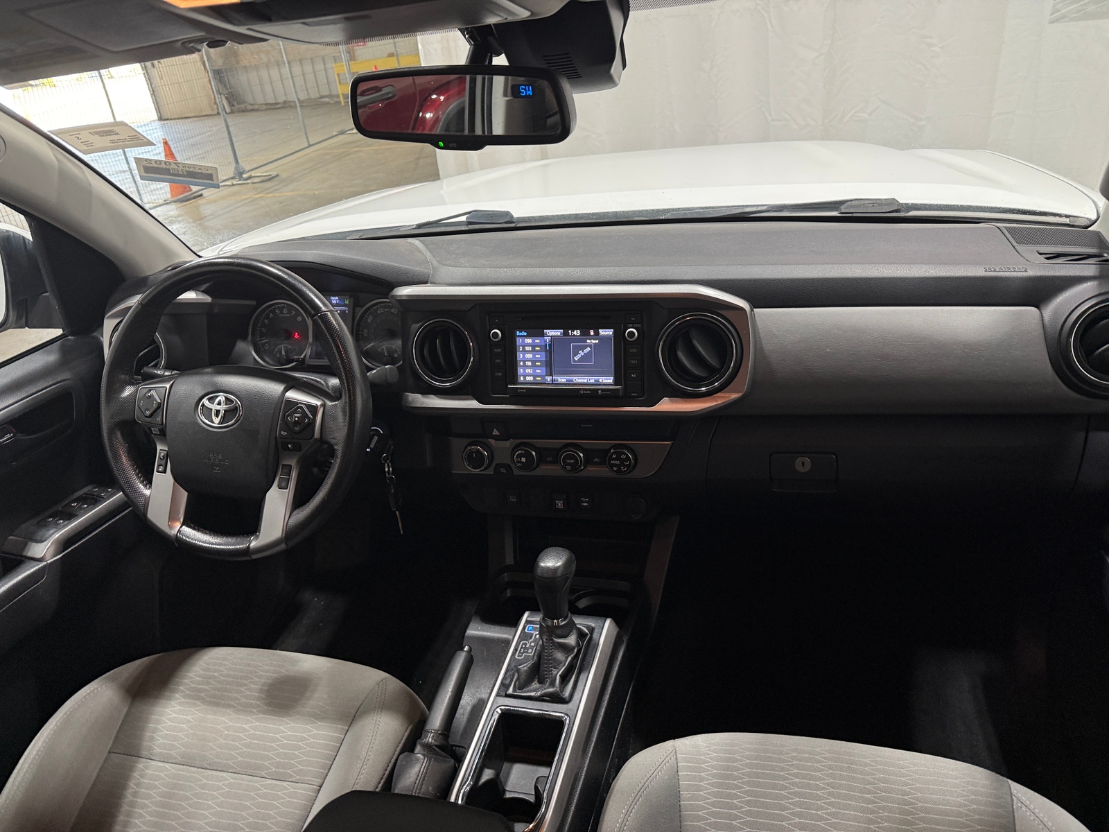 Thumbnail: 2019 Toyota Tacoma - 3