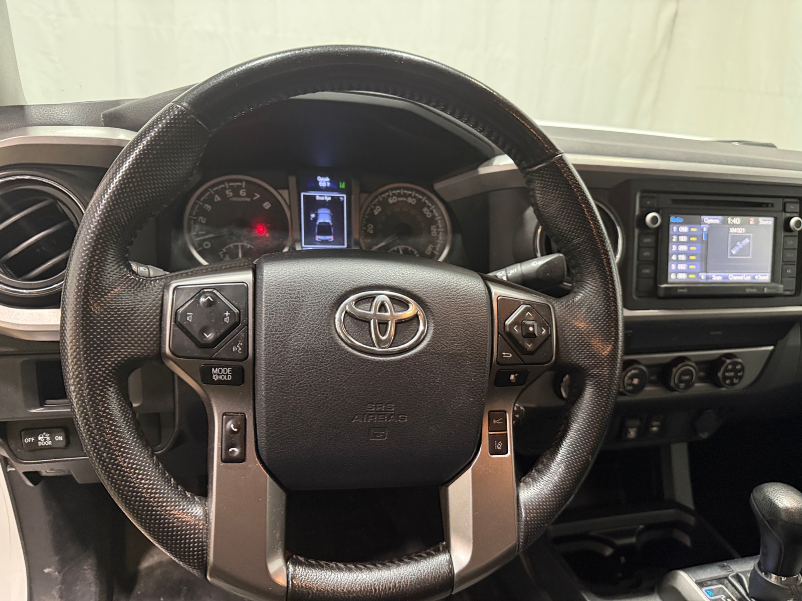 Thumbnail: 2019 Toyota Tacoma - 5