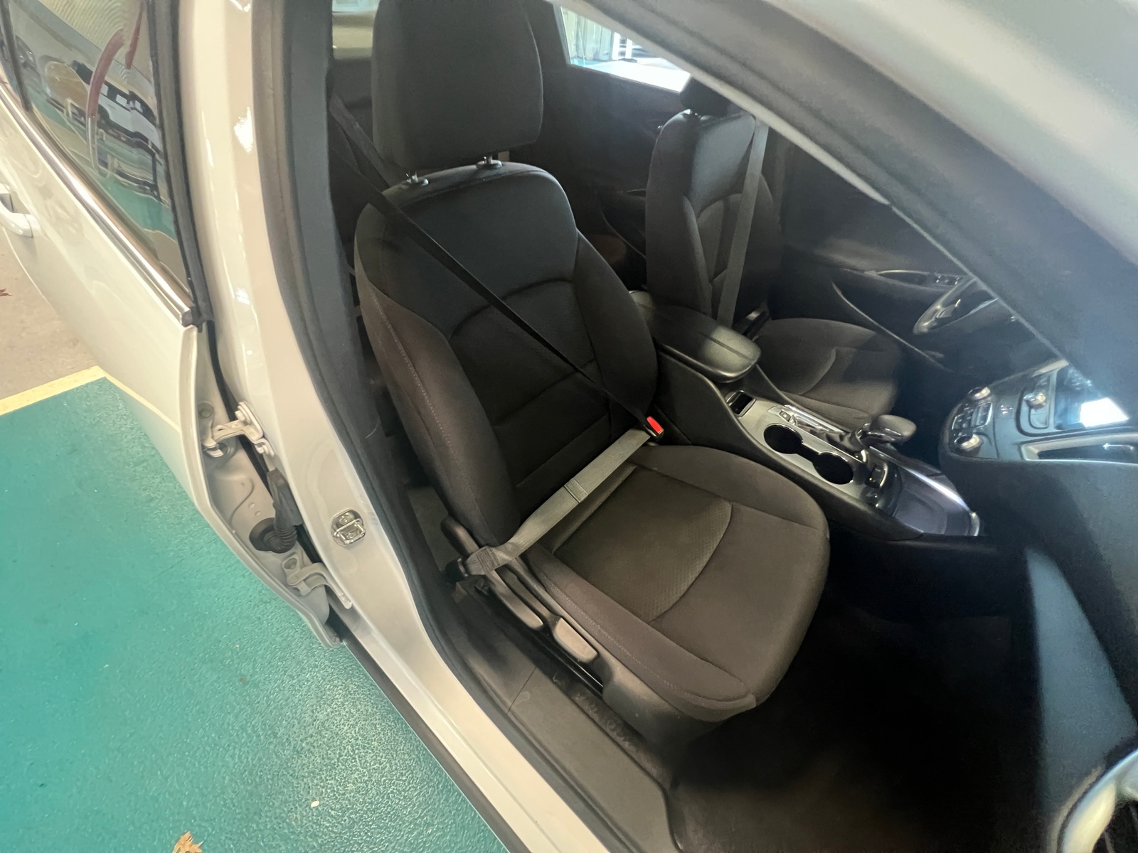 Thumbnail: 2023 Chevrolet Malibu - 2