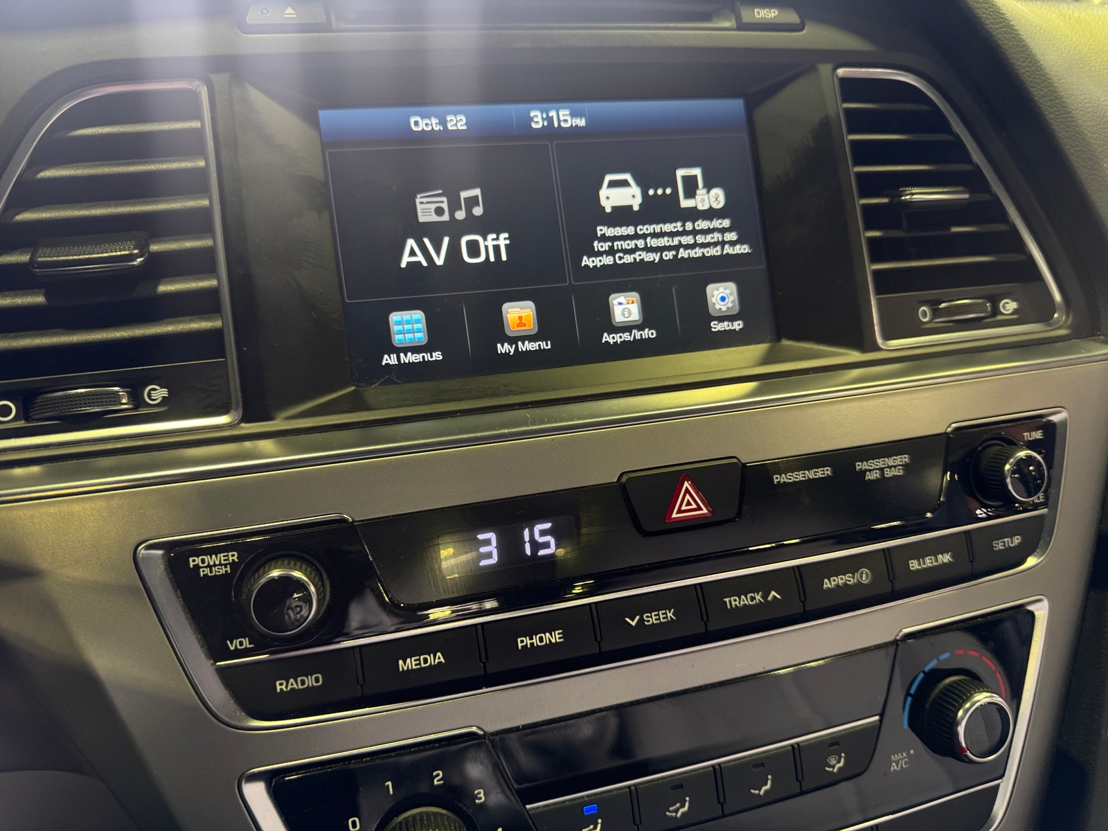 Thumbnail: 2017 Hyundai Sonata - 4