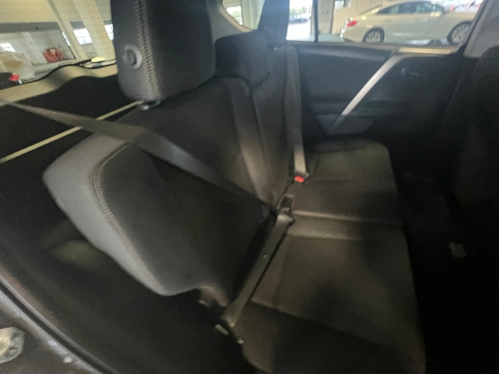 Thumbnail: 2015 Toyota RAV4 - 6