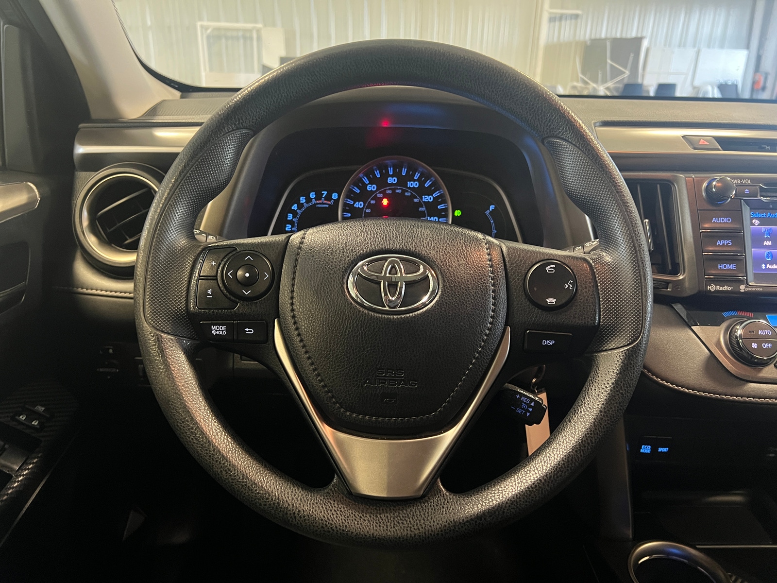 Thumbnail: 2015 Toyota RAV4 - 5