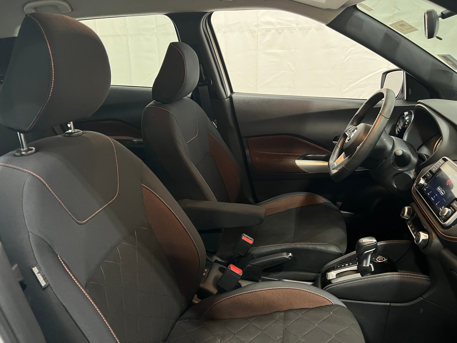 Thumbnail: 2019 Nissan Kicks - 2