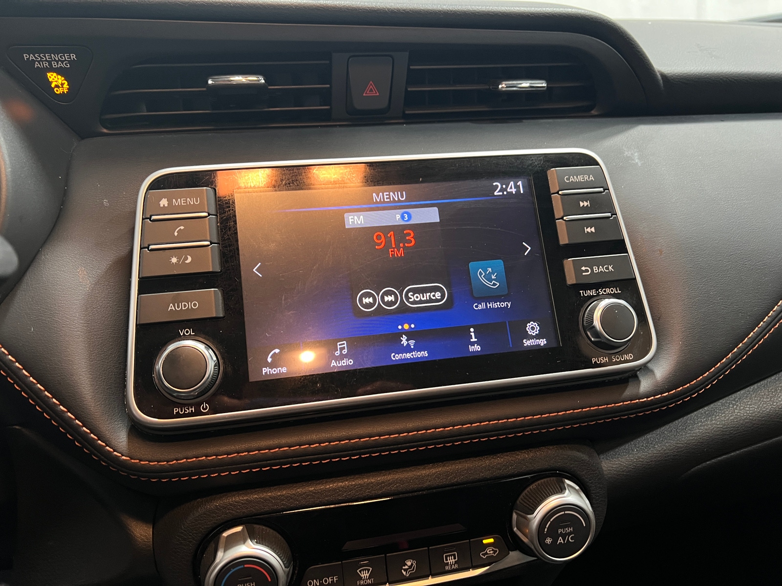 Thumbnail: 2019 Nissan Kicks - 4