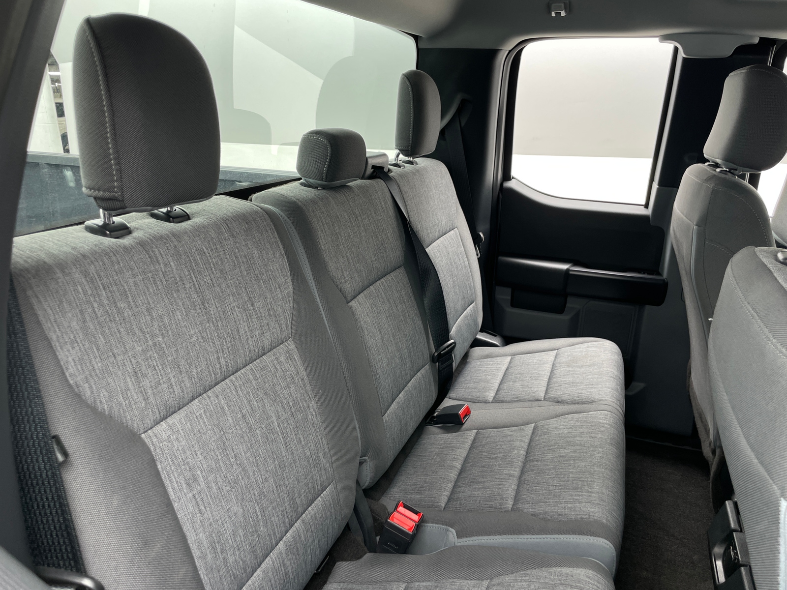 Thumbnail: 2021 Ford Econoline - 6