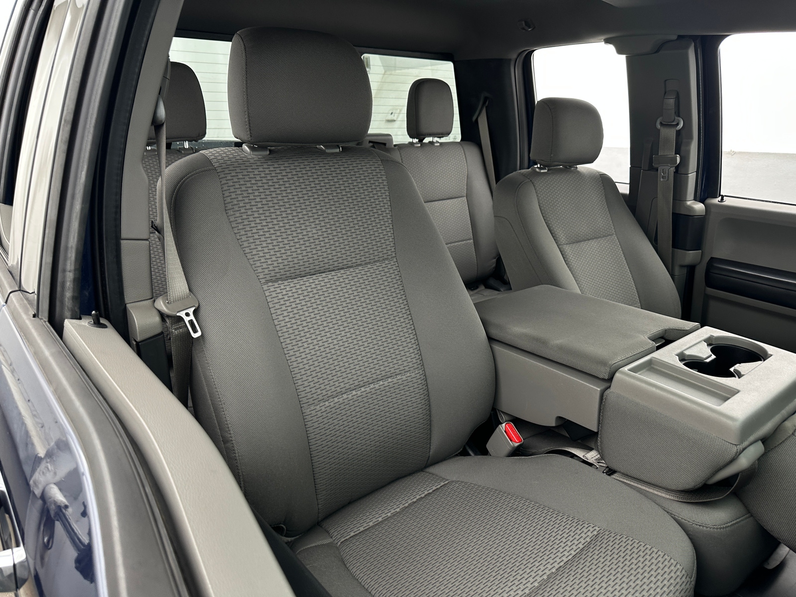 Thumbnail: 2016 Ford Econoline - 2
