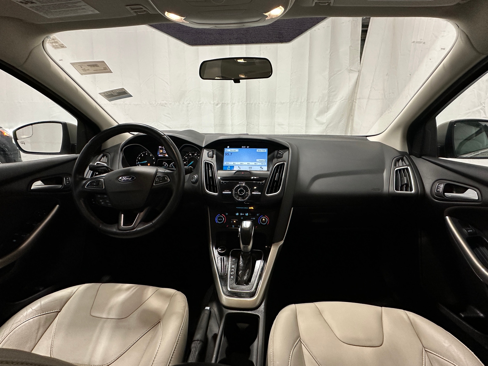 Thumbnail: 2016 Ford Focus - 2