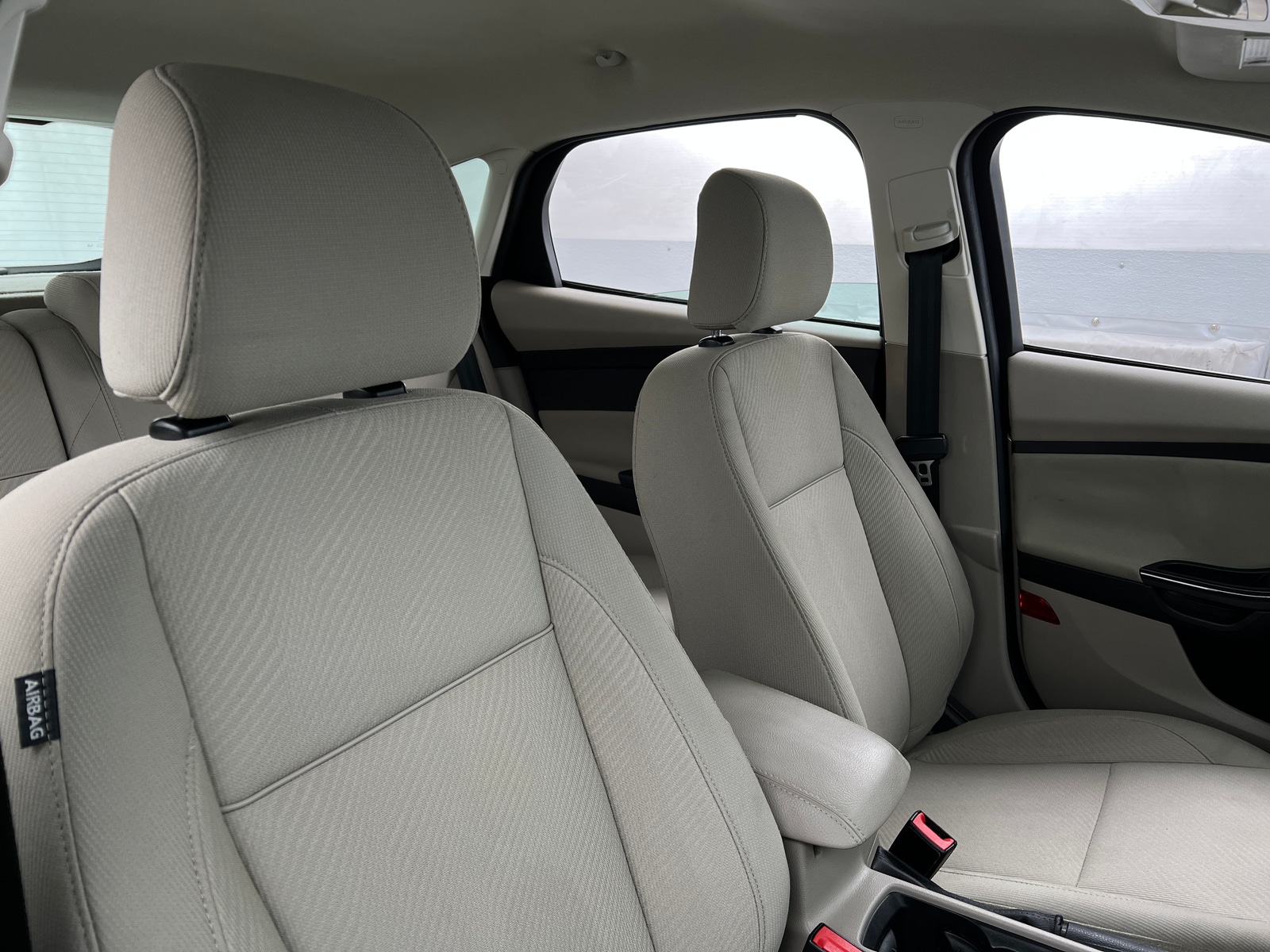 Thumbnail: 2016 Ford Focus - 2