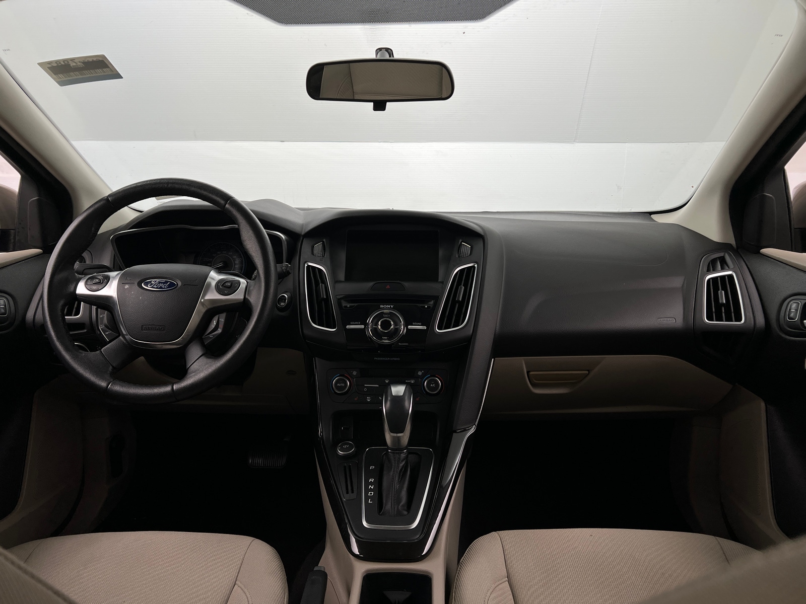 Thumbnail: 2016 Ford Focus - 3