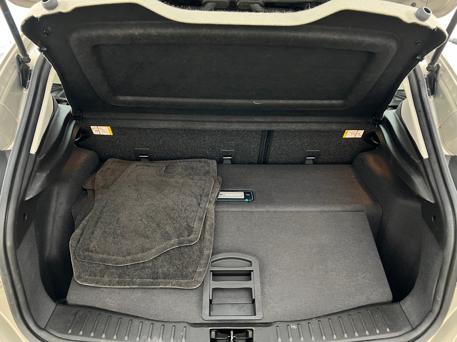 Thumbnail: 2016 Ford Focus - 7