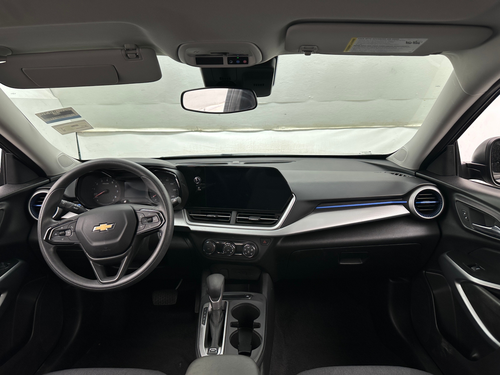 Thumbnail: 2024 Chevrolet Trax - 3
