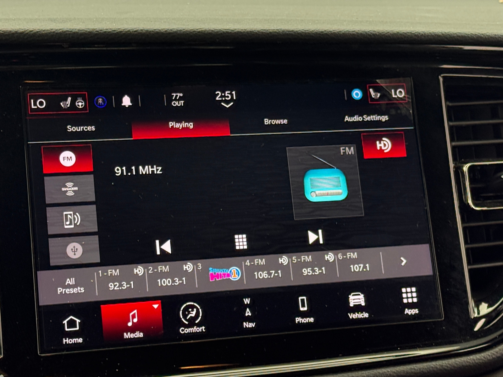 Thumbnail: 2021 Dodge Durango - 3