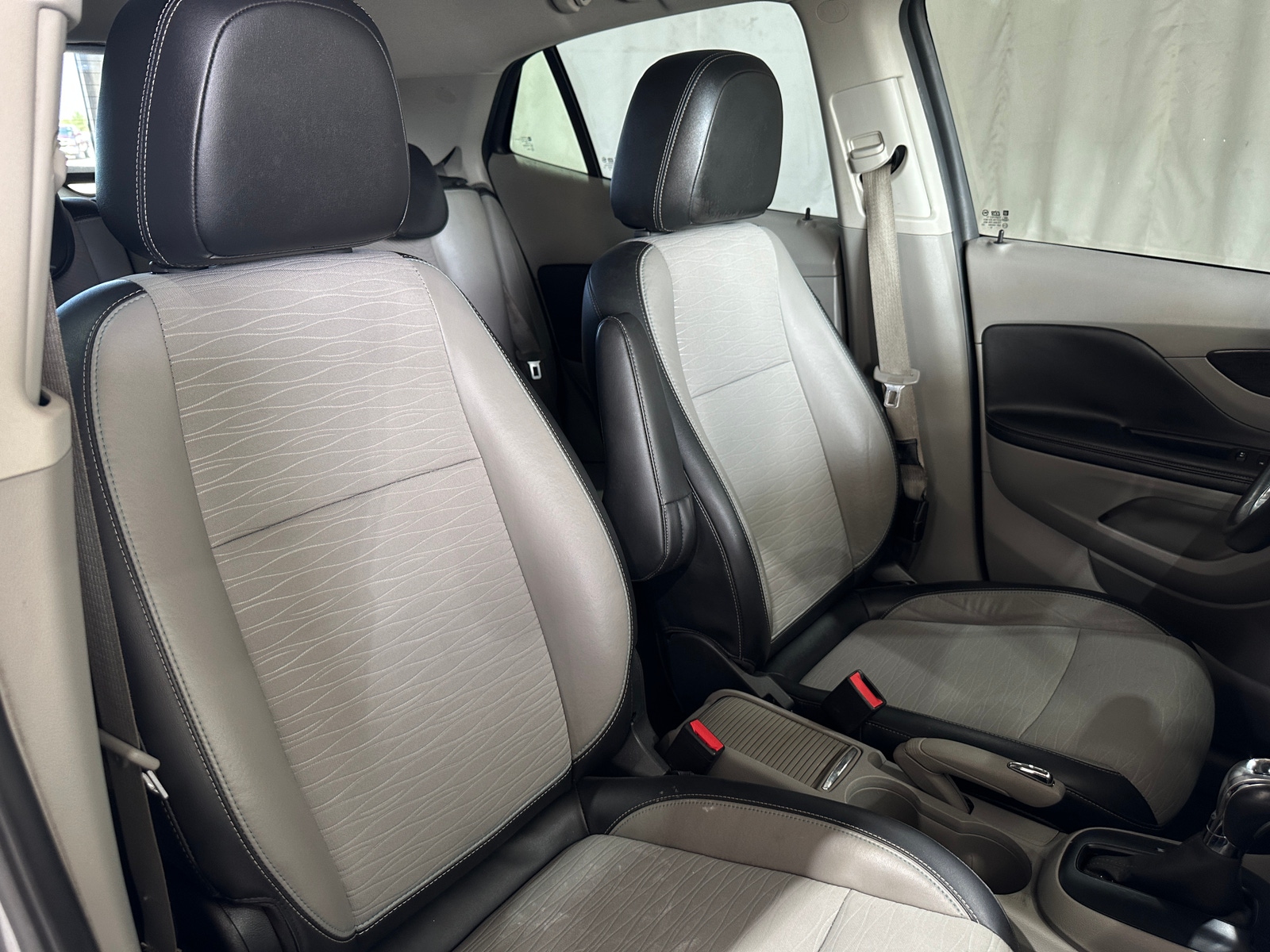 Thumbnail: 2014 Buick Encore - 2