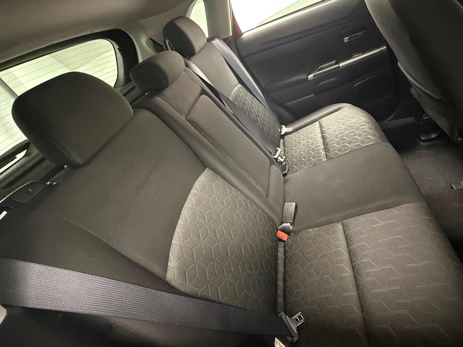 Thumbnail: 2021 Mitsubishi Outlander Sport - 6