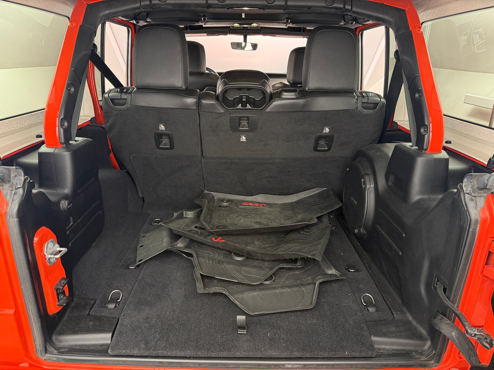 Thumbnail: 2019 Jeep Wrangler - 6