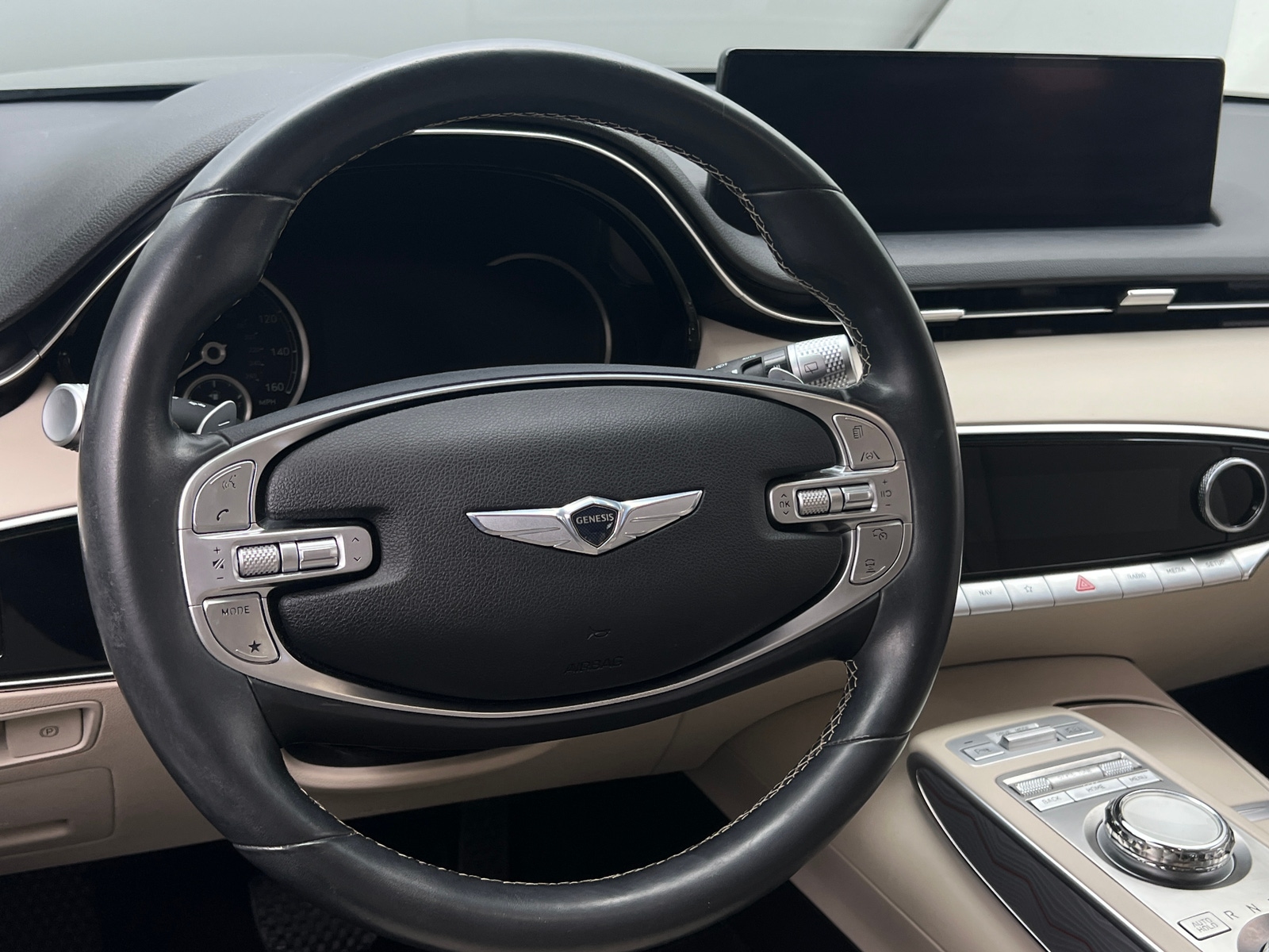 Thumbnail: 2022 Genesis GV70 - 4