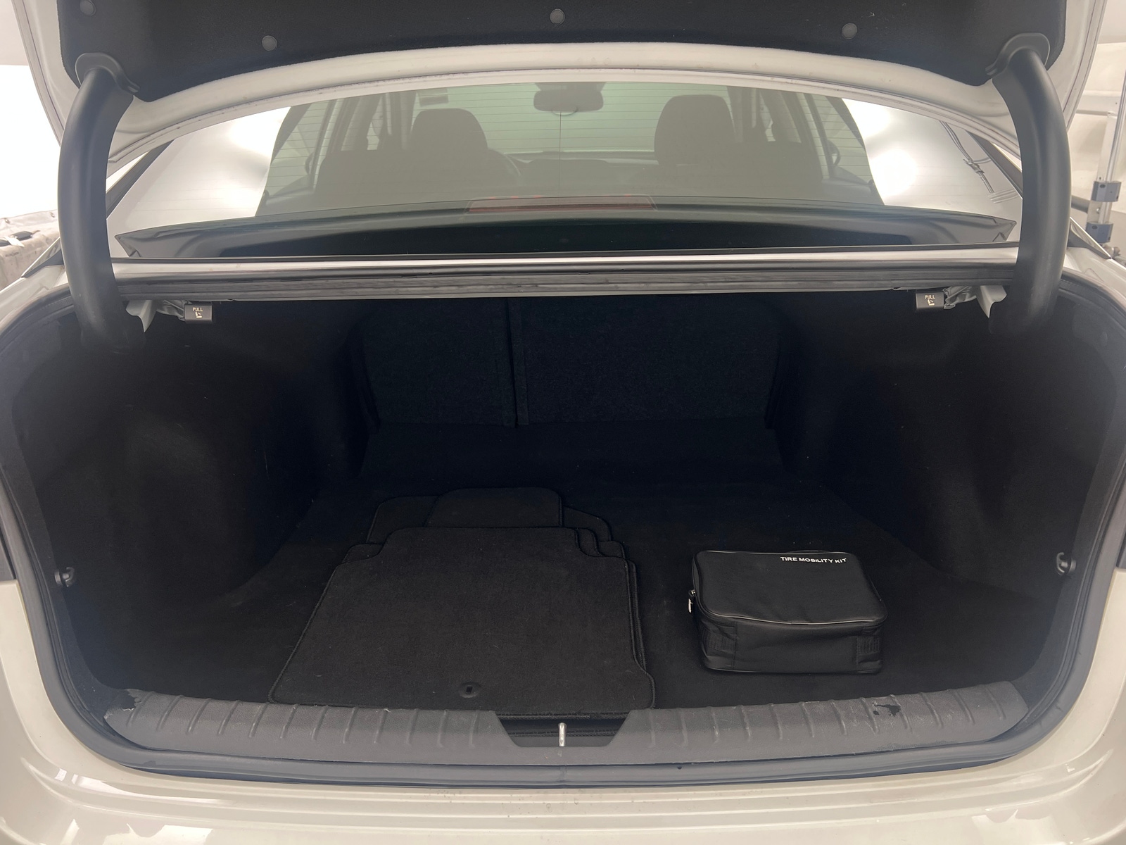 Thumbnail: 2019 Kia Optima - 7