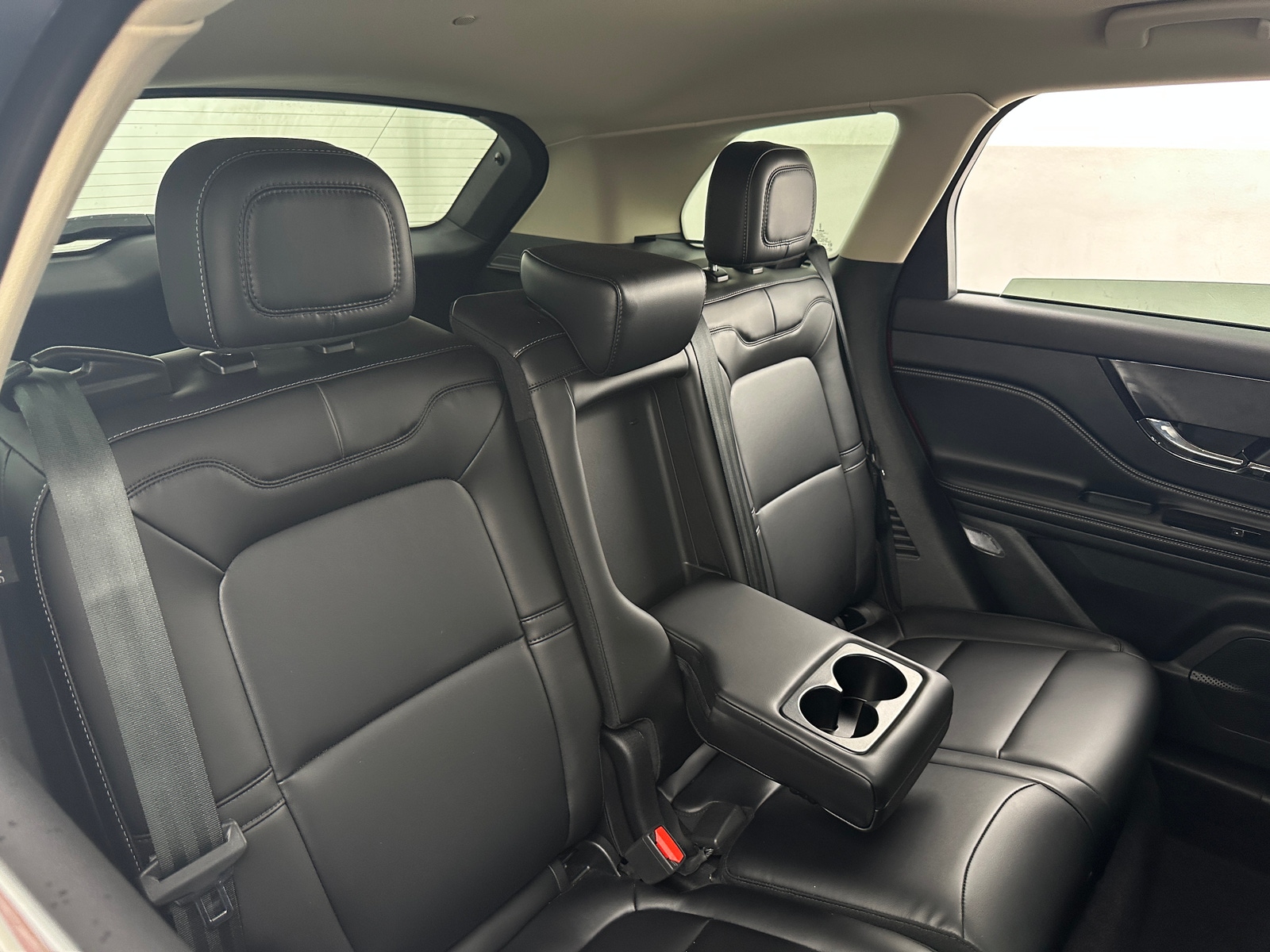 Thumbnail: 2023 Lincoln Corsair - 5