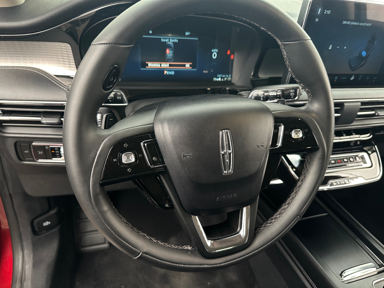 Thumbnail: 2023 Lincoln Corsair - 4