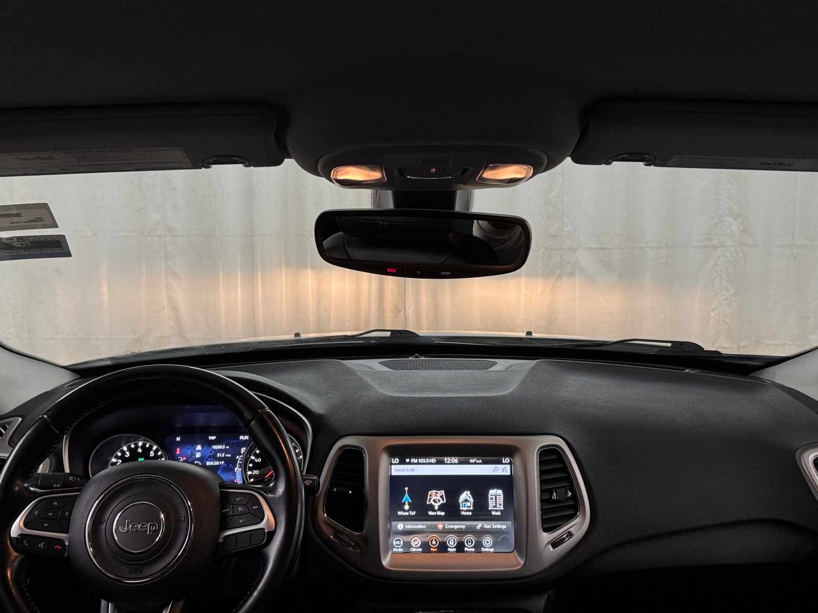 Thumbnail: 2020 Jeep Compass - 3