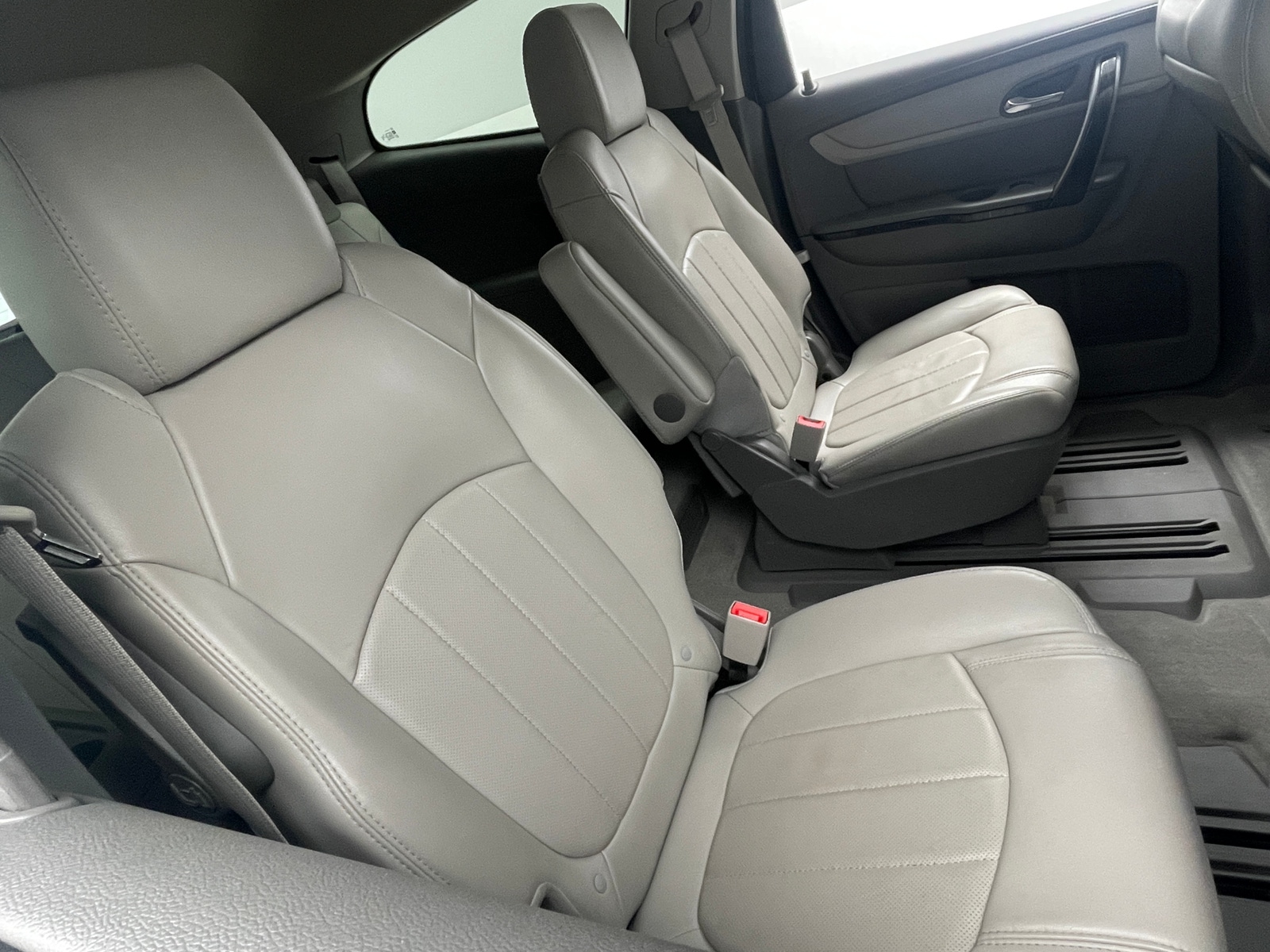 Thumbnail: 2016 Chevrolet Traverse - 5