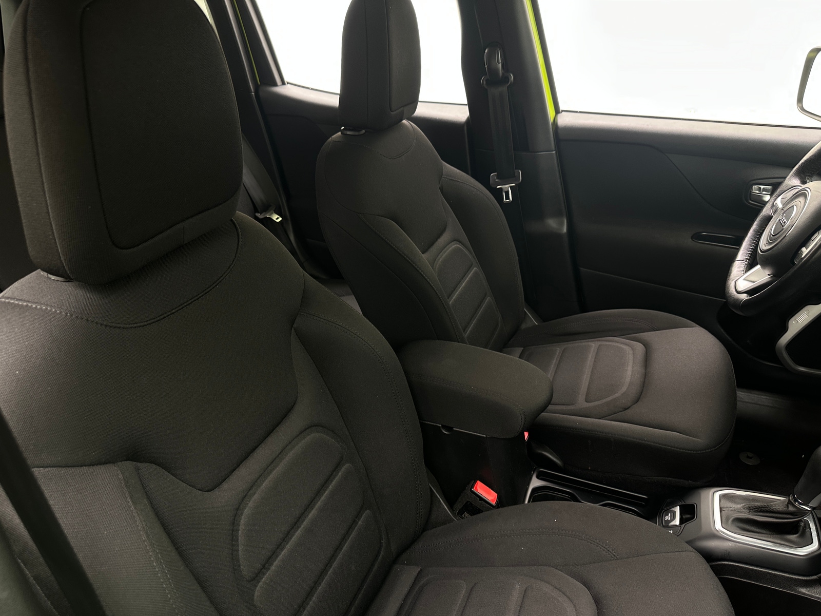 Thumbnail: 2018 Jeep Renegade - 2