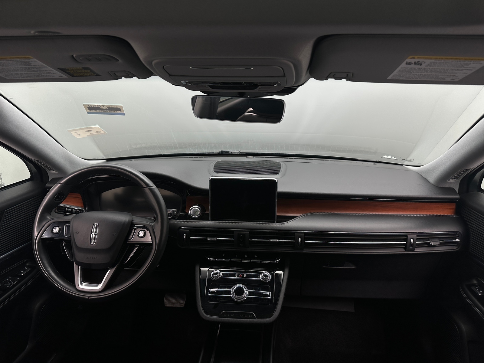 Thumbnail: 2022 Lincoln Corsair - 2