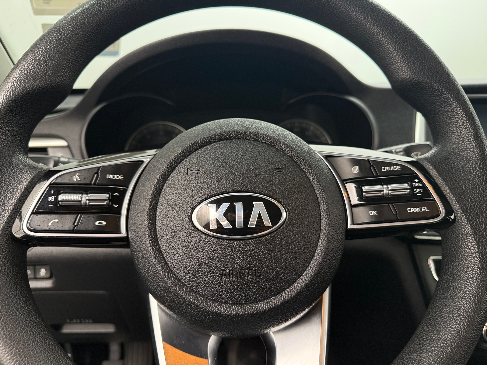 Thumbnail: 2020 Kia Optima - 5