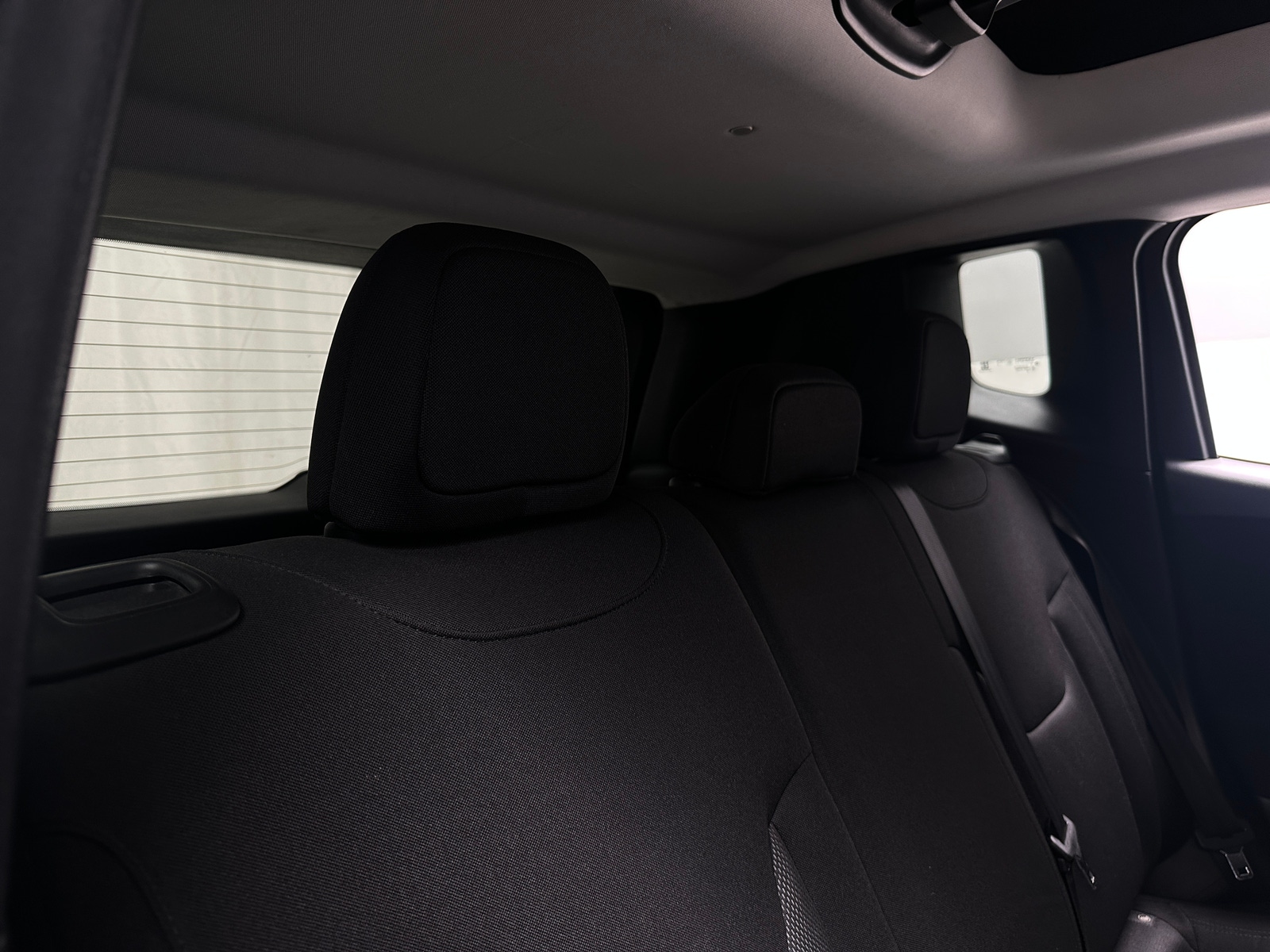 Thumbnail: 2018 Jeep Renegade - 6