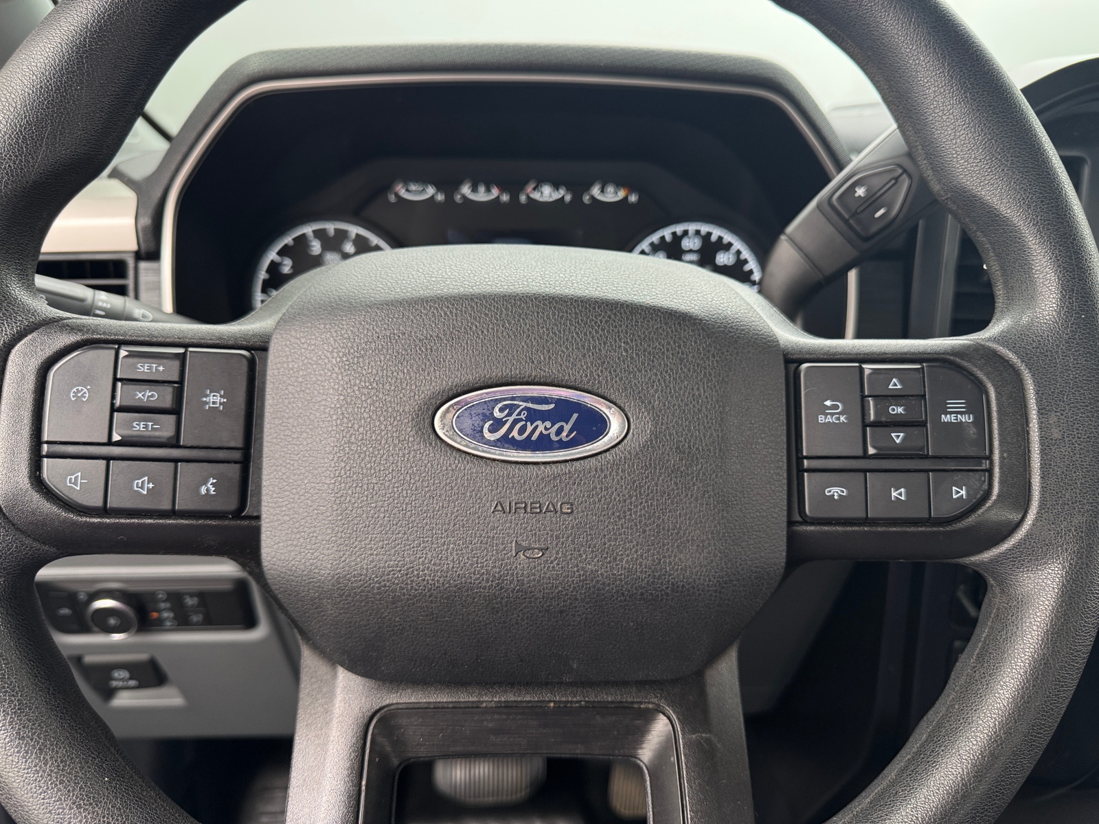 Thumbnail: 2021 Ford Econoline - 4