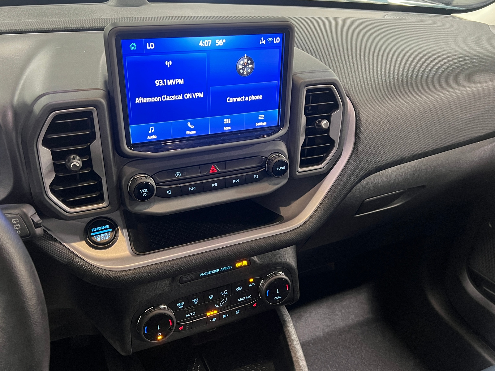 Thumbnail: 2023 Ford Bronco Sport - 3