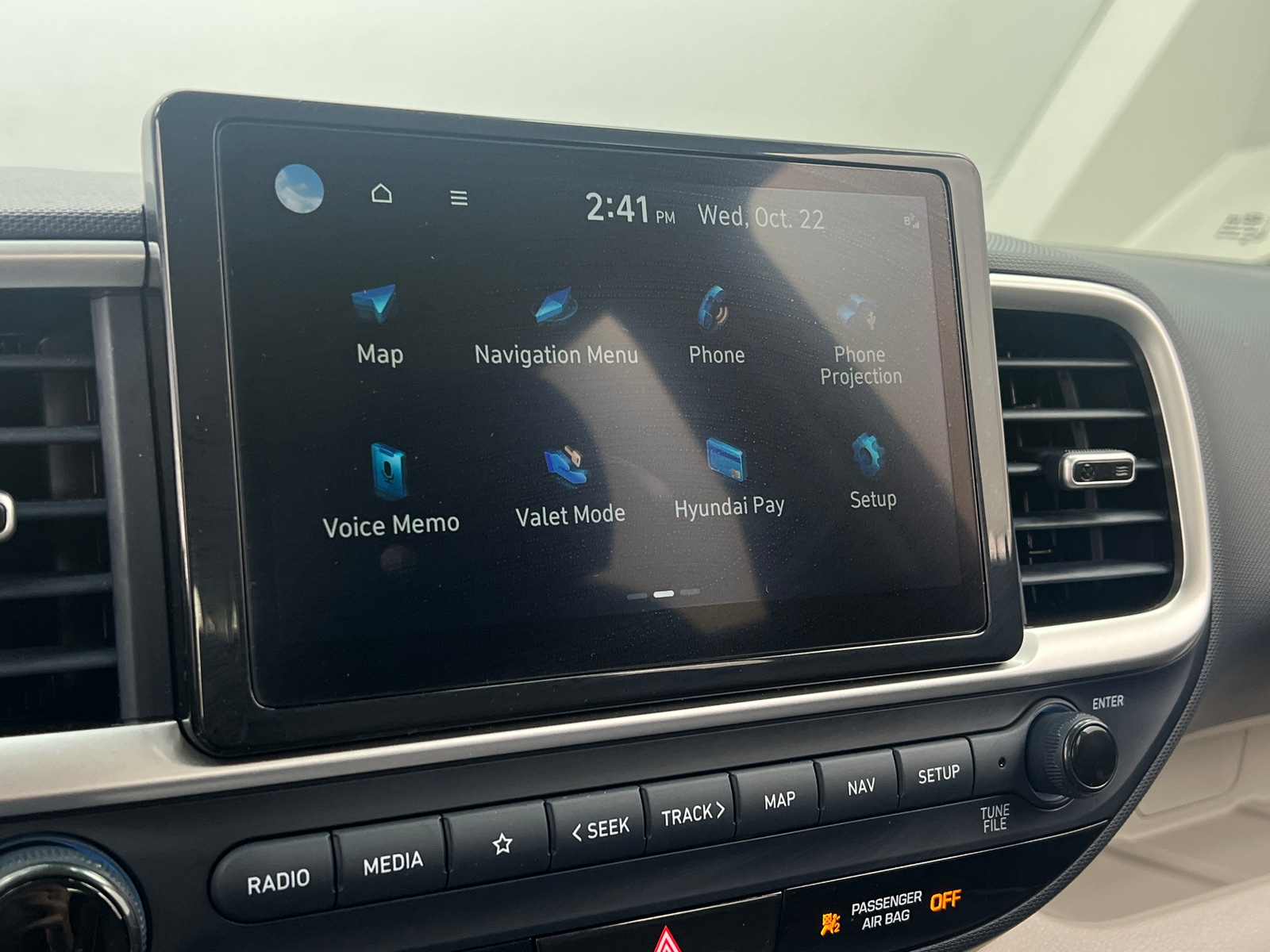 Thumbnail: 2025 Hyundai Venue - 4