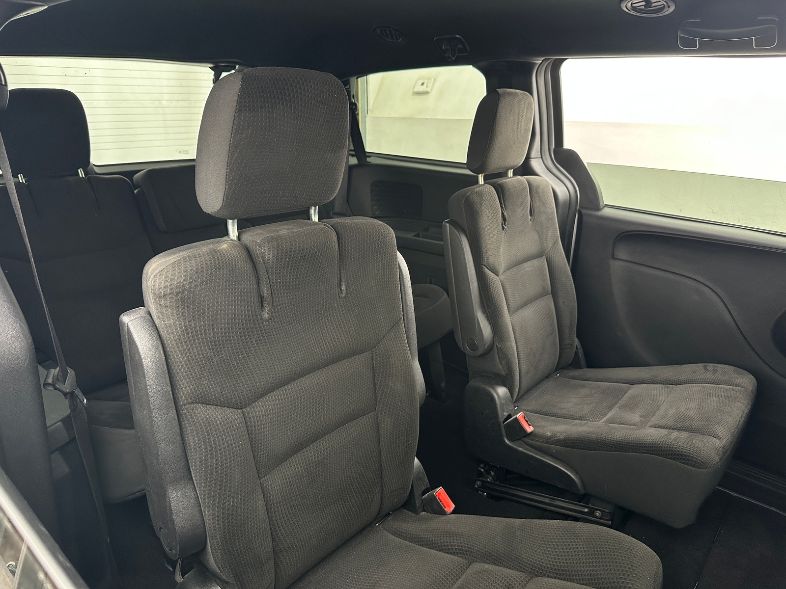 Thumbnail: 2019 Dodge Grand Caravan - 6