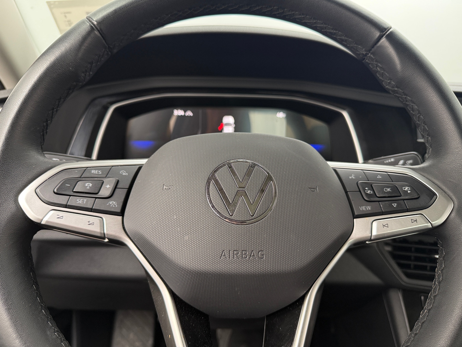 Thumbnail: 2024 Volkswagen Jetta - 4