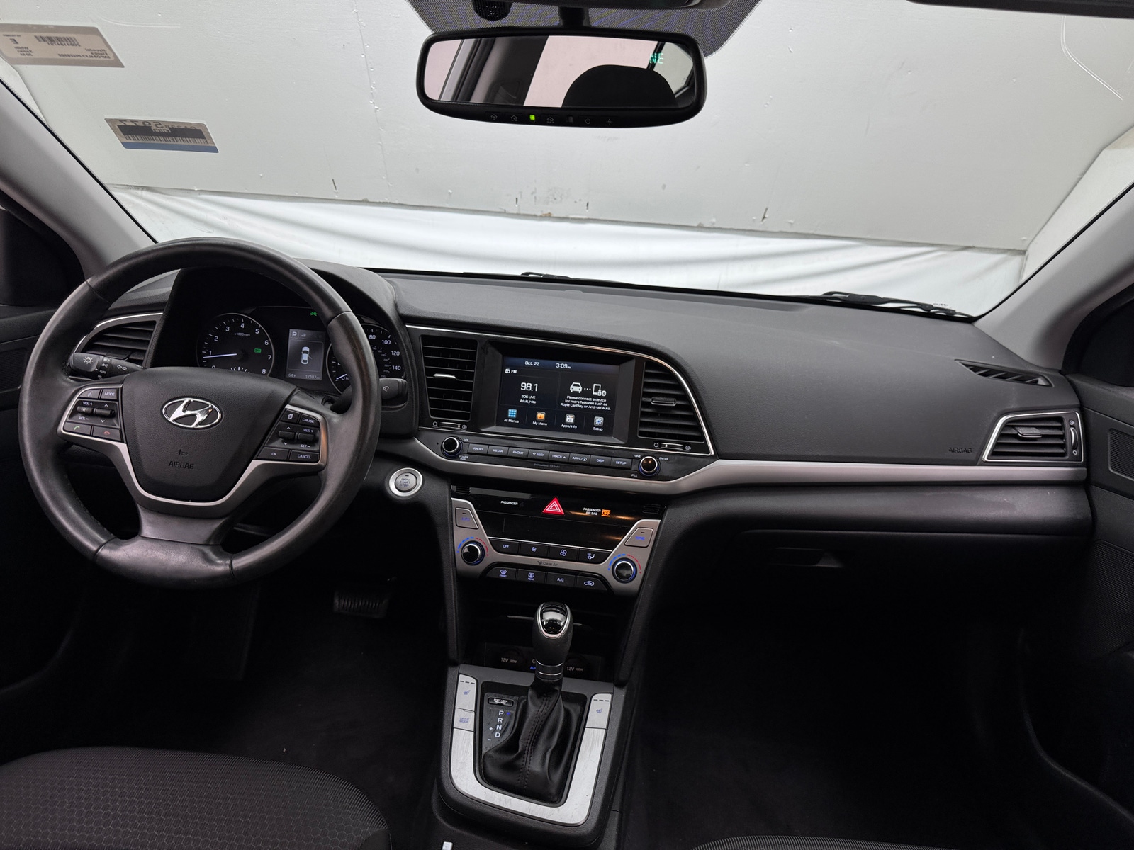 Thumbnail: 2018 Hyundai Elantra - 3