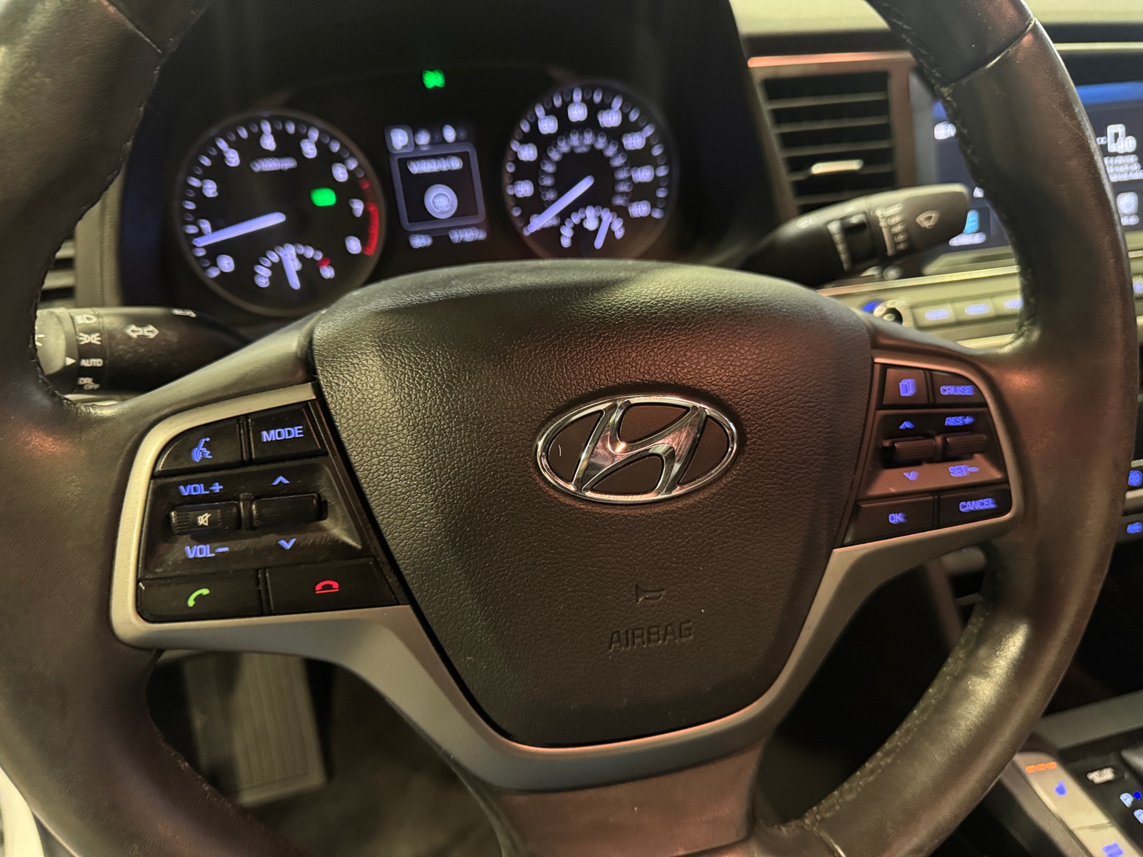 Thumbnail: 2018 Hyundai Elantra - 5