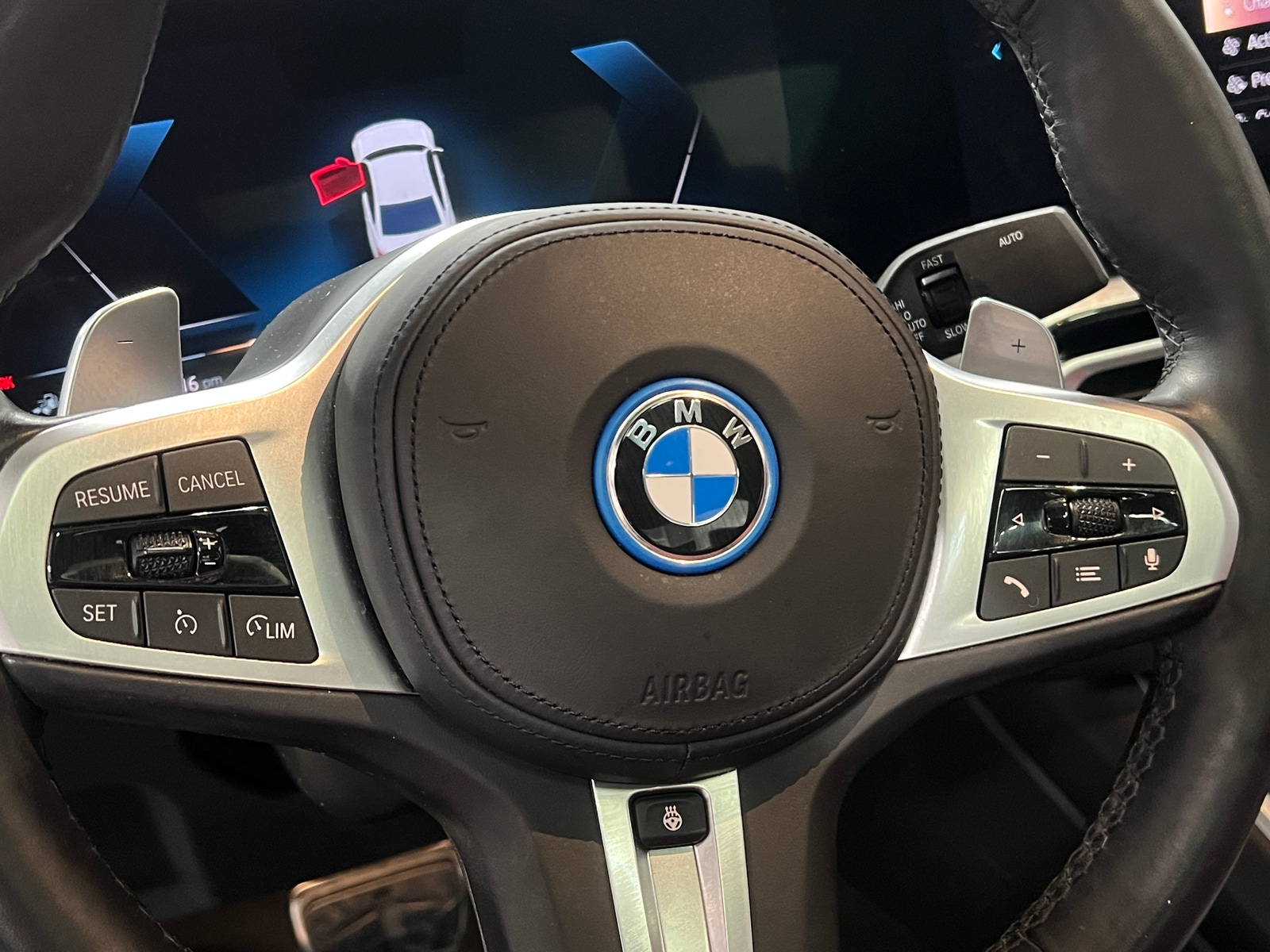 Thumbnail: 2023 BMW 3 Series - 4